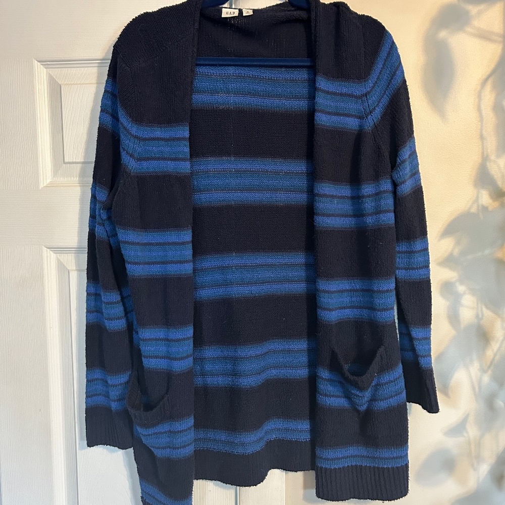 Gap cardigan